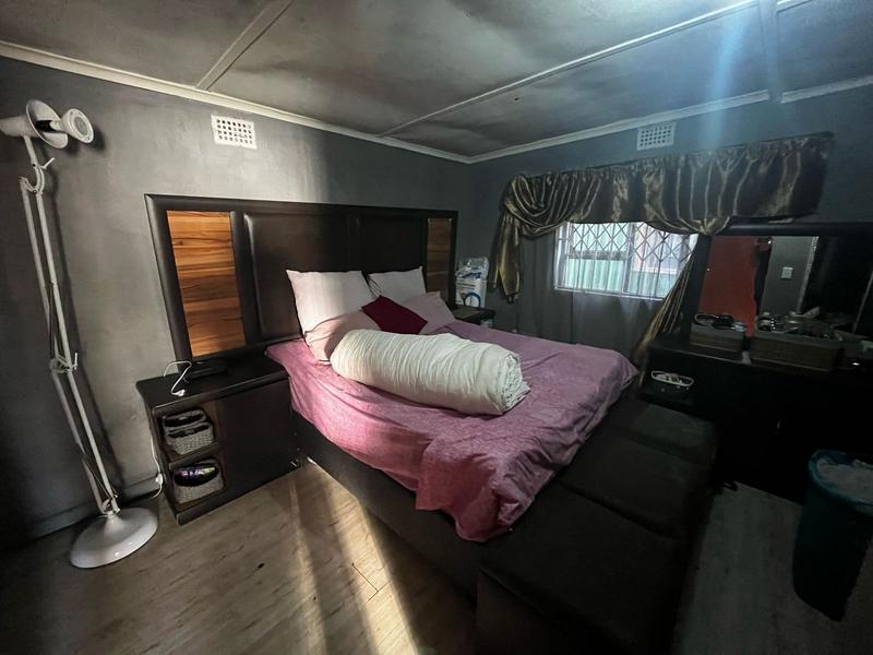 2 Bedroom Property for Sale in Leiden Western Cape
